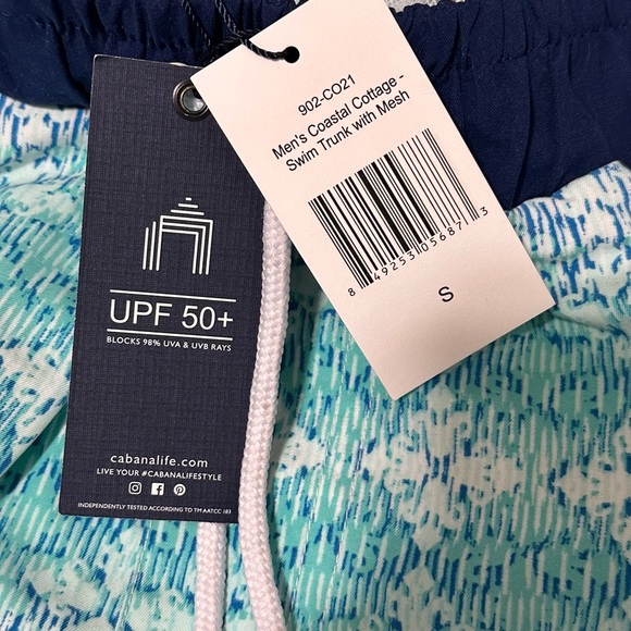 Cabana Life Men’s Coastal Cottage Swim Trunks - Size S - Picture 5 of 10